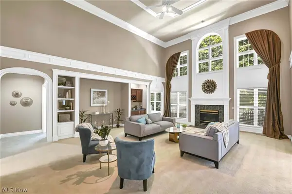 32249 Hawthorne Court, Avon Lake, OH 44012