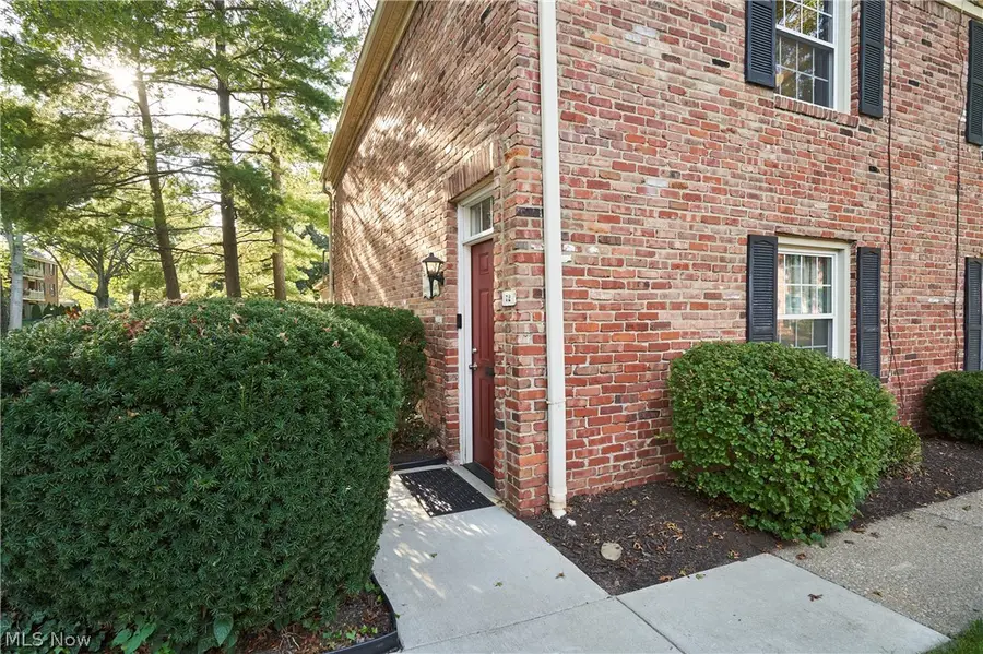 72 Nottoway Court, Akron, OH 44313 - #2