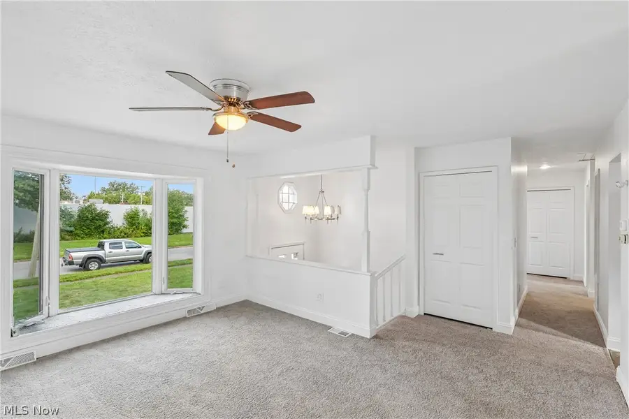 4137 Gary Avenue, Lorain, OH 44055 - #3