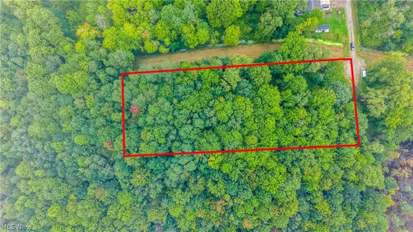 E View Drive, North Kingsville, OH 44030