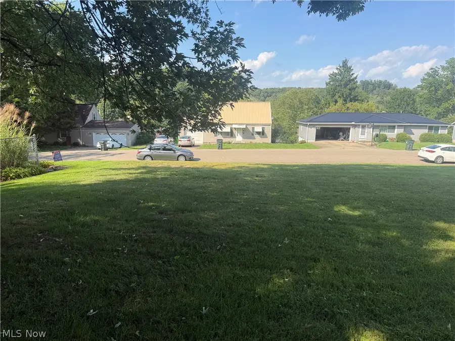 1813 Walnut Street, Coshocton, OH 43812 - #3