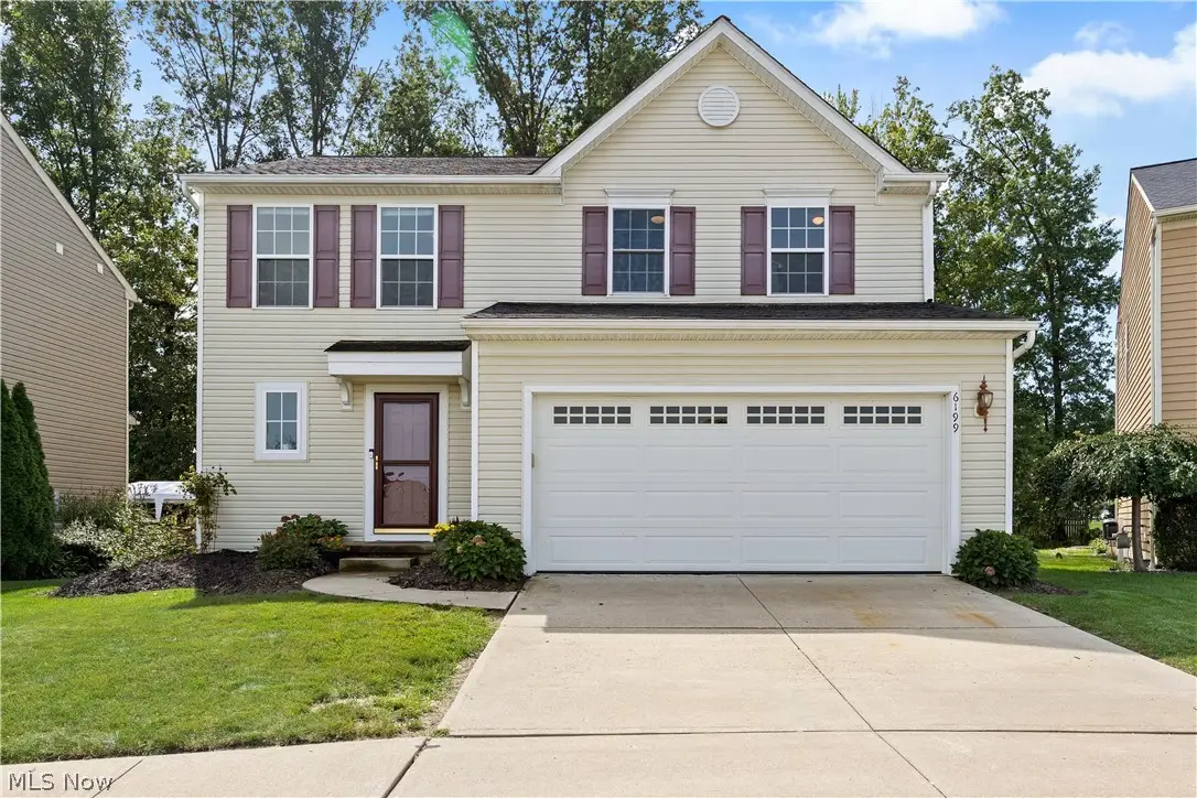 6199 E Meadow Farm Lane, Lorain, OH 44053 - #1