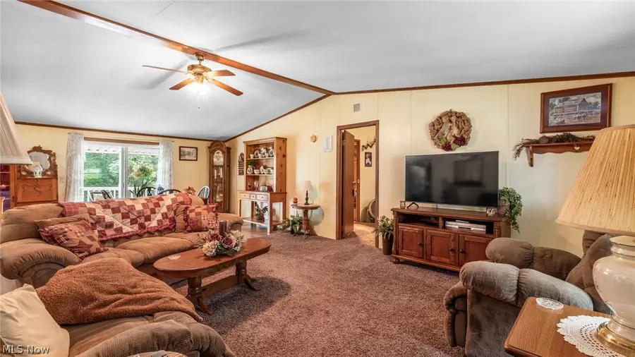 3805 Greengold Drive, Zanesville, OH 43701 - #2