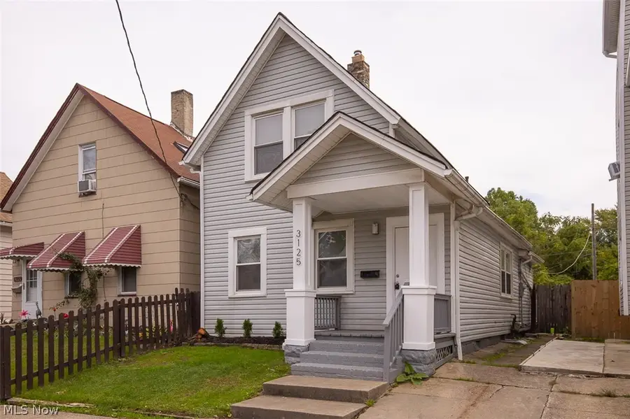 3125 W 70th Street, Cleveland, OH 44102 - #3