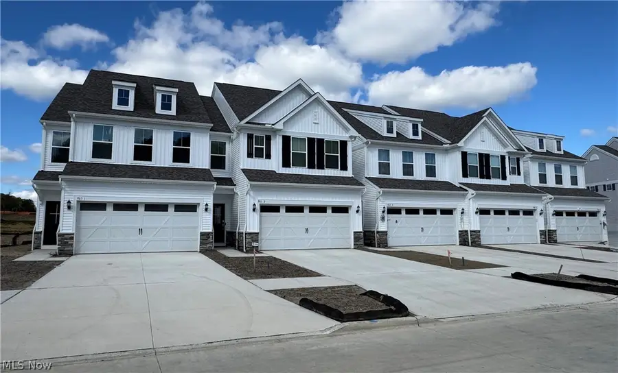 940-2 Memory Lane, Aurora, OH 44202 - #2