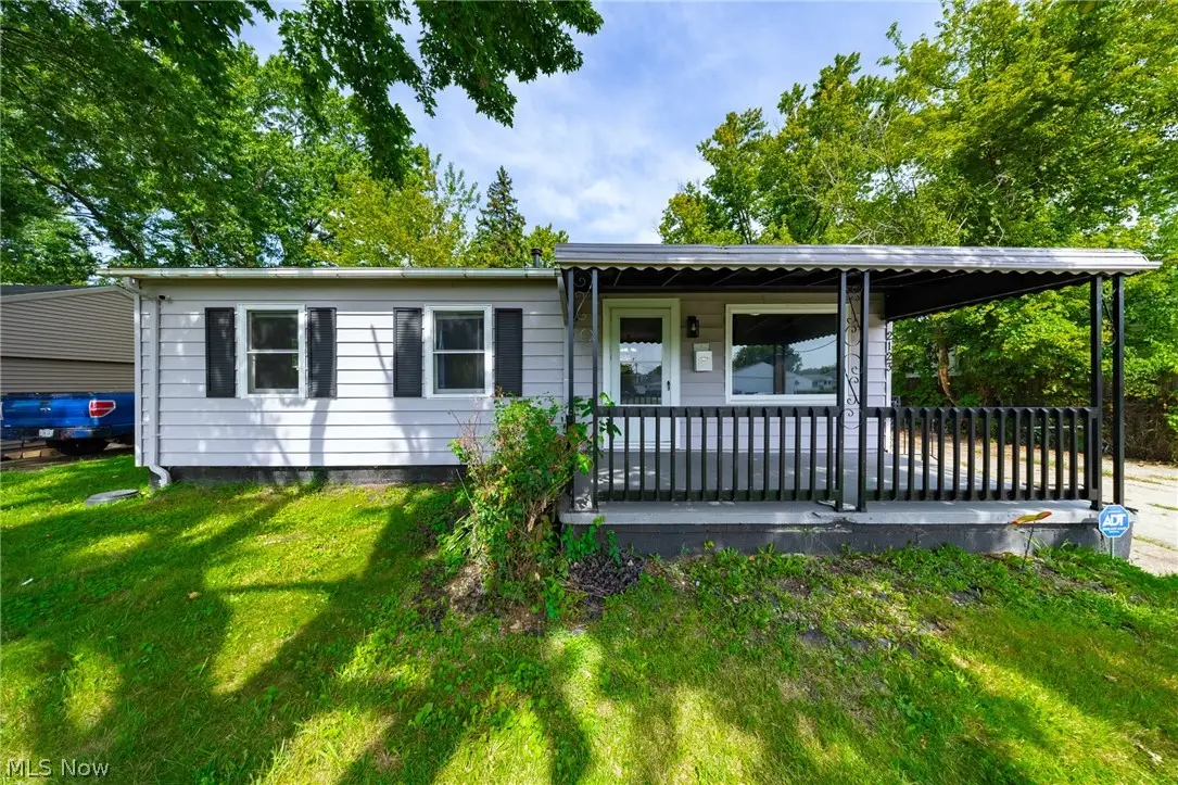 2123 G Street, Lorain, OH 44052 - #1