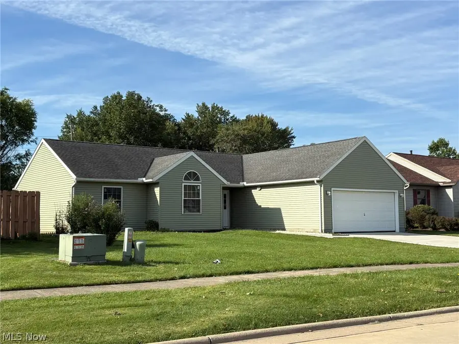 459 Hampton Drive, Elyria, OH 44035 - #3