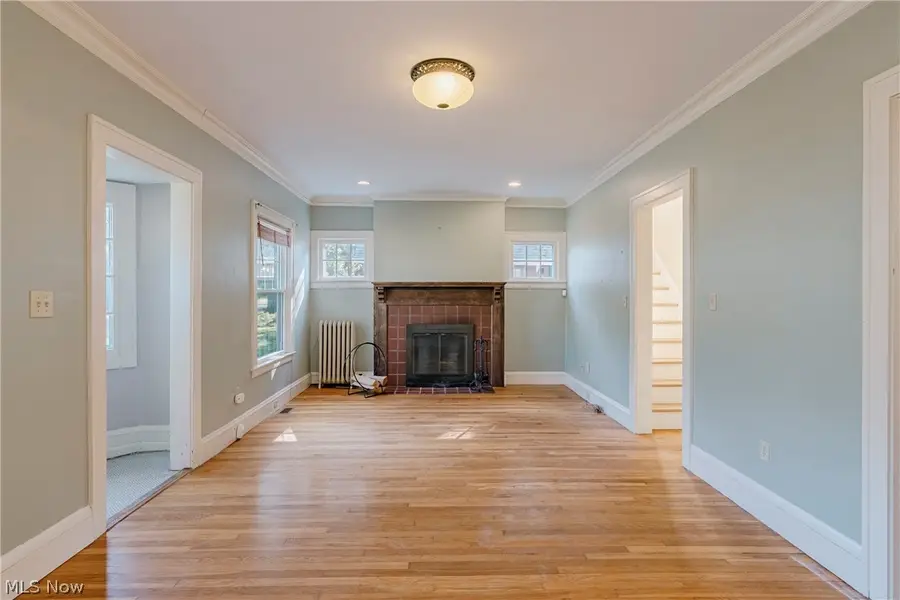3078 Scarborough Road, Cleveland Heights, OH 44118 - #3