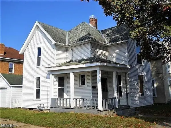 433 S 7th Street, Coshocton, OH 43812