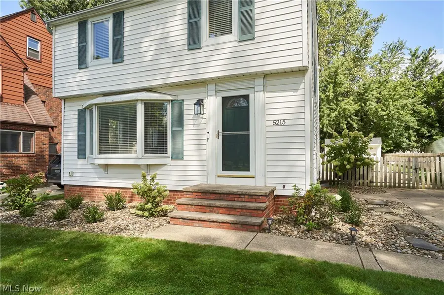 5215 Mayview Road, Lyndhurst, OH 44124 - #2