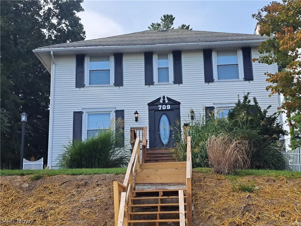 709 Mckinley Avenue, Cambridge, OH 43725 - #1