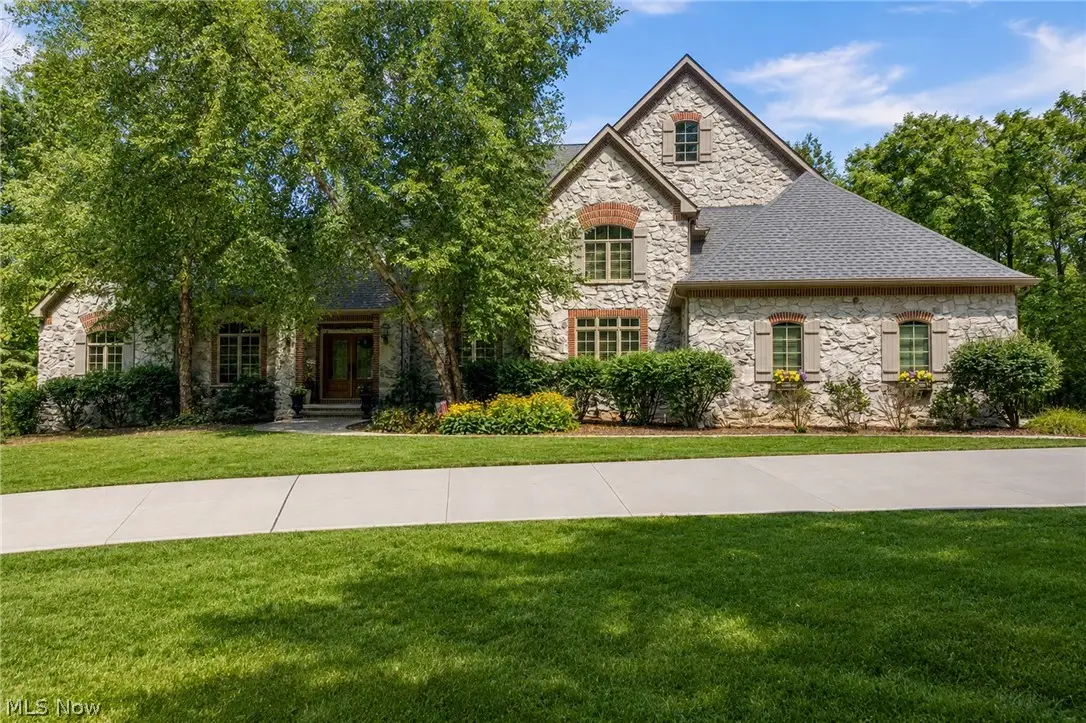 2060 Woodshire Lane, Medina, OH 44256 - #1