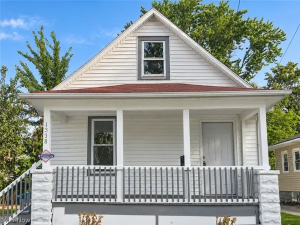 1318 W 20th Street, Lorain, OH 44052
