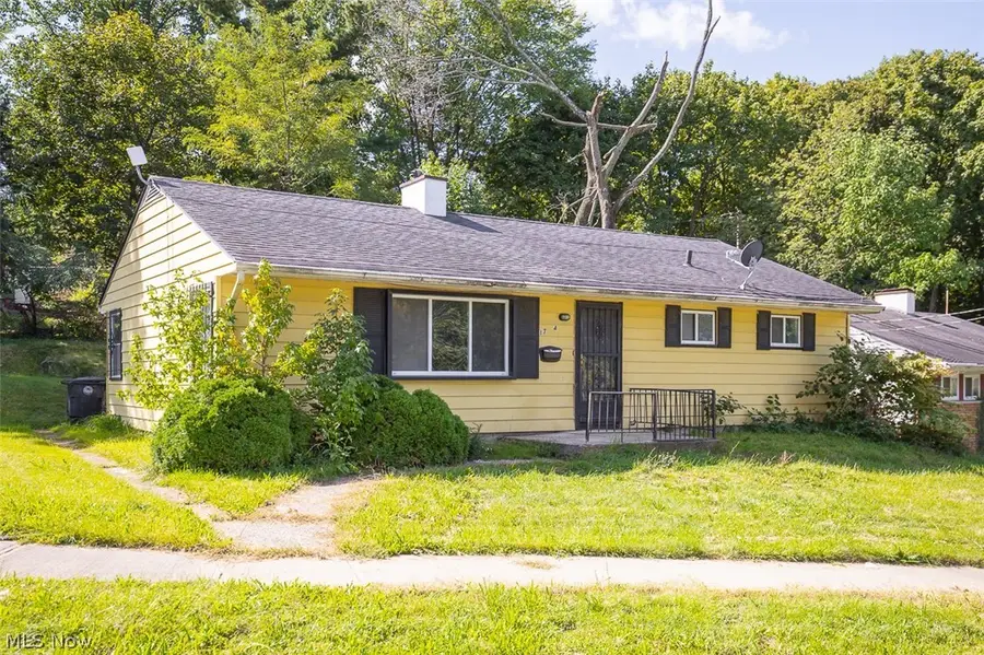 17614 Rook Circle, Cleveland, OH 44112 - #3