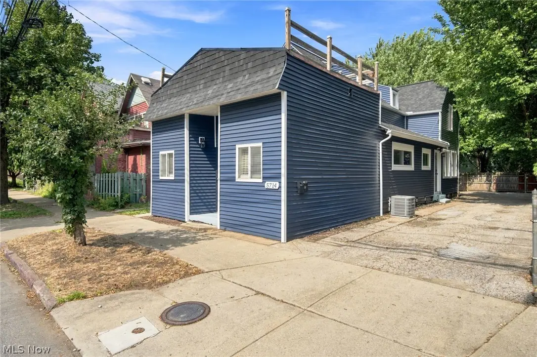 5714 Bridge Avenue, Cleveland, OH 44102 - #1