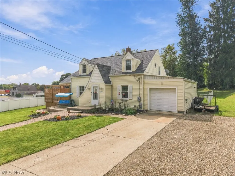122 37th Sw Street, Canton, OH 44706 - #2