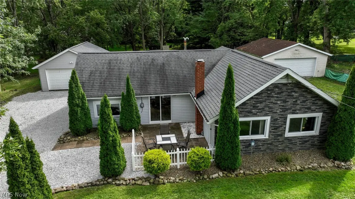 325 N River Road, Munroe Falls, OH 44262 - #1