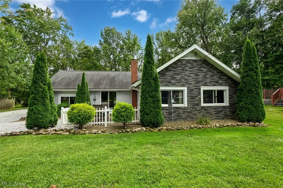 325 N River Road, Munroe Falls, OH 44262 - #2