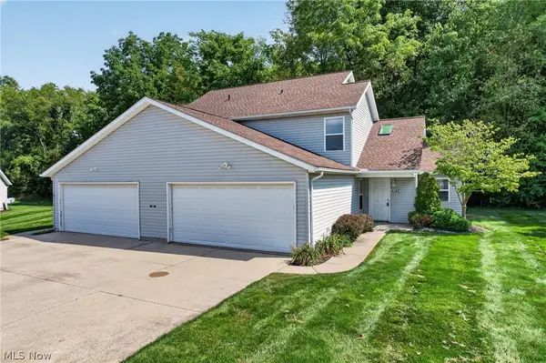 4188 Pine Drive, Rootstown, OH 44272