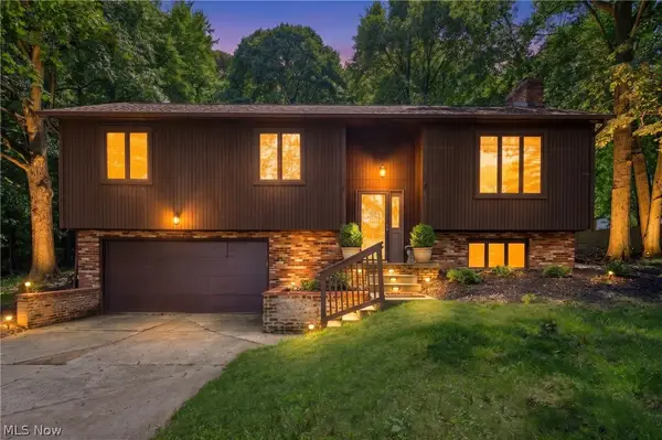 21 W Howe Road, Tallmadge, OH 44278
