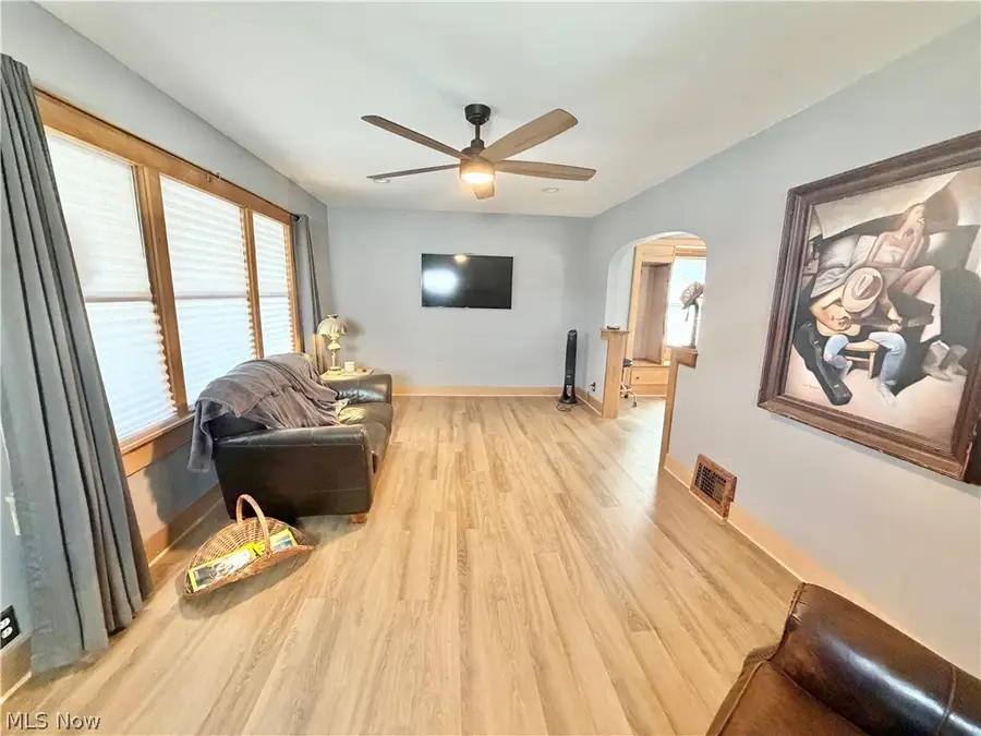 1212 Brownell Avenue, Lorain, OH 44052 - #3