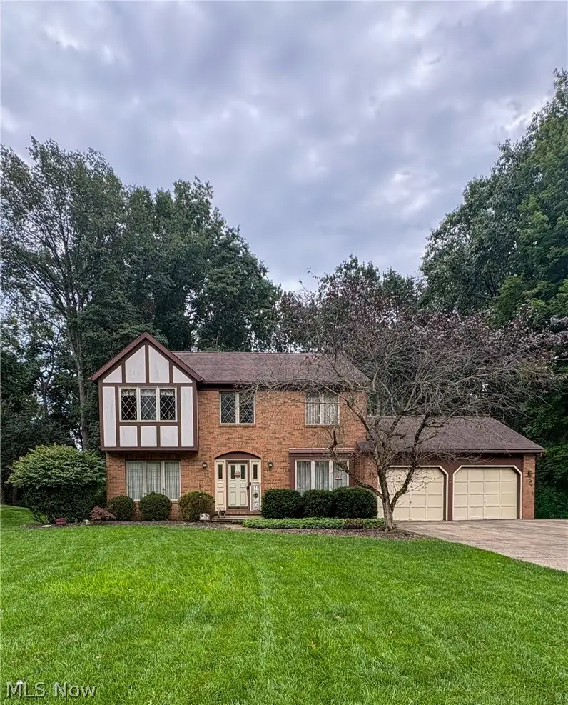 513 Park Ridge Drive, Munroe Falls, OH 44262 - #1