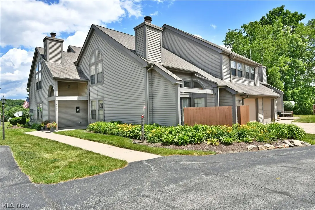 4052 Saint Andrews Court #4, Canfield, OH 44406 - #1