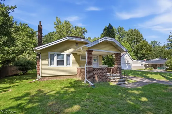 38905 Gardenside Drive, Willoughby, OH 44094