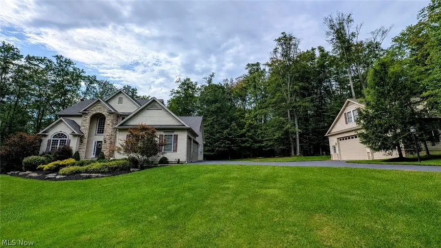 15010 Bates Creek Drive, Chardon, OH 44024 - #3