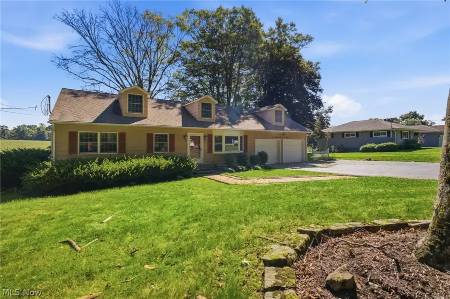 1330 Howell Avenue, East Palestine, OH 44413 - #3