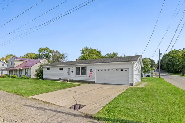 1902 Root Ne Avenue, Canton, OH 44705