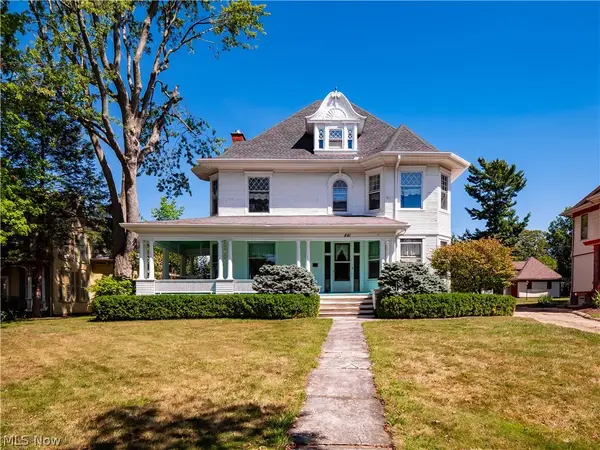 841 Center Street, Ashland, OH 44805