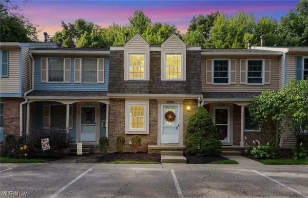3848 Lake Run Boulevard, Stow, OH 44224