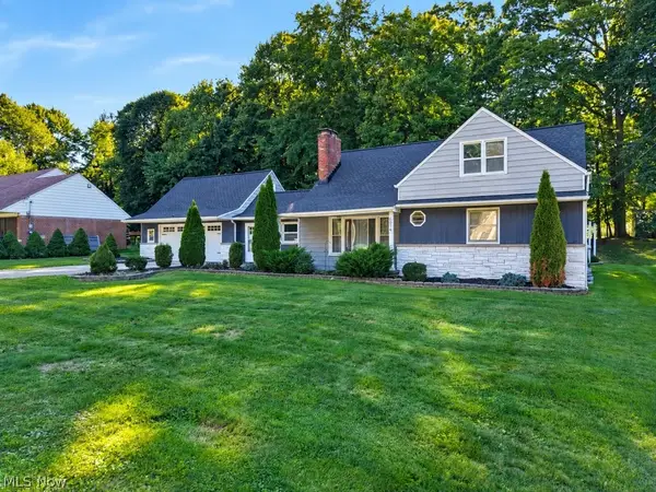 6514 Bonroi Drive, Seven Hills, OH 44131