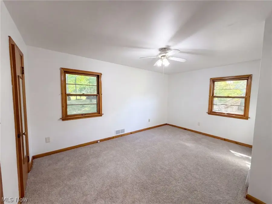29352 Waldensa Avenue, Wickliffe, OH 44092 - #3