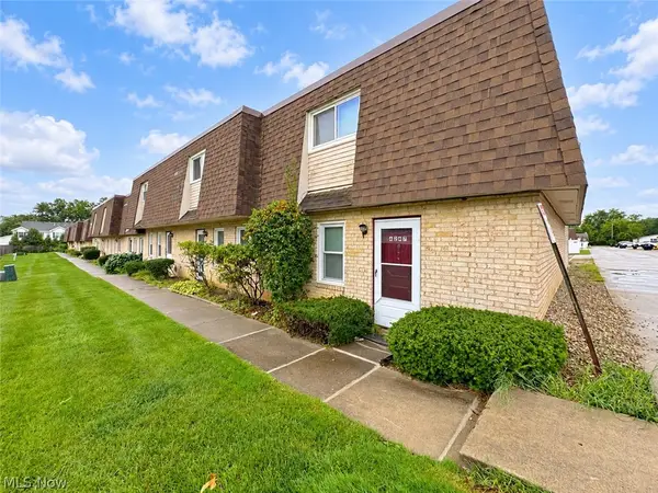 4245 Bennington Boulevard, Brunswick, OH 44212