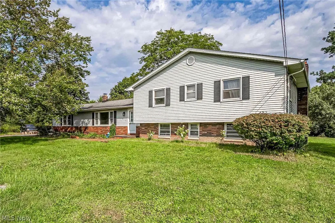 9284 Mayfield Road, Chesterland, OH 44026 - #1