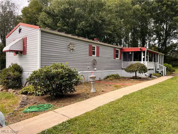 45948 Riffle Road, New Waterford, OH 44445