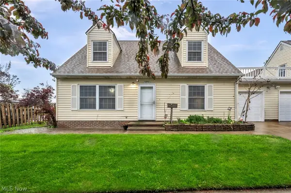 1251 W 70th Street, Cleveland, OH 44102