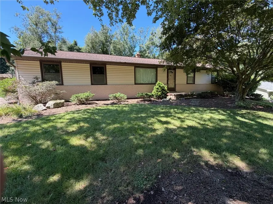 6322 Chiltern Nw Road, Canal Fulton, OH 44614 - #2