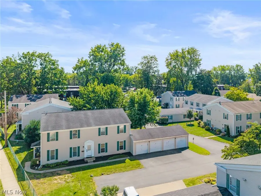 28 Valley Forge Lane #2A, Elyria, OH 44035 - #3