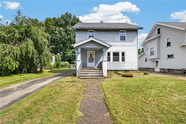 449 Kenilworth Se Avenue, Warren, OH 44483