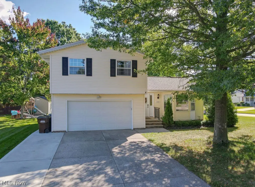 7589 Deer Run Trail, Parma, OH 44130 - #1