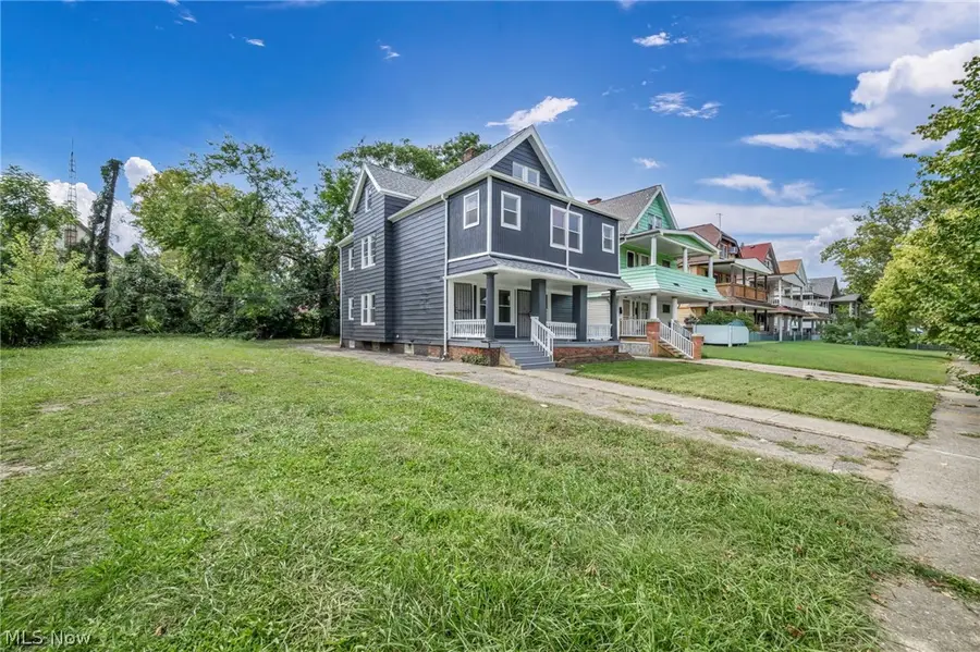 13504 Ashburton Avenue, Cleveland, OH 44110 - #3