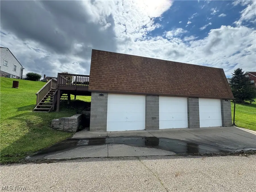 137 Owings Street, Weirton, WV 26062 - #3