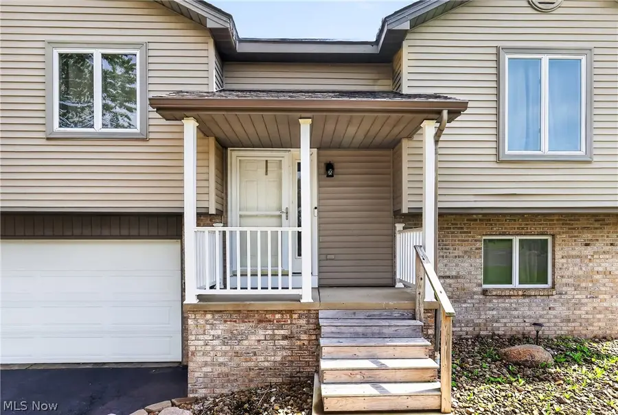 1064 Saul Drive, Hubbard, OH 44425 - #3