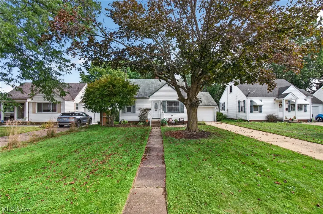 1308 Manor Sw Avenue, Canton, OH 44710 - #1
