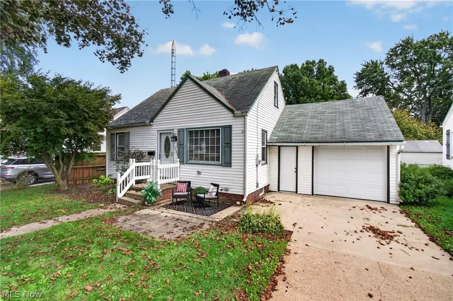 1308 Manor Sw Avenue, Canton, OH 44710 - #3