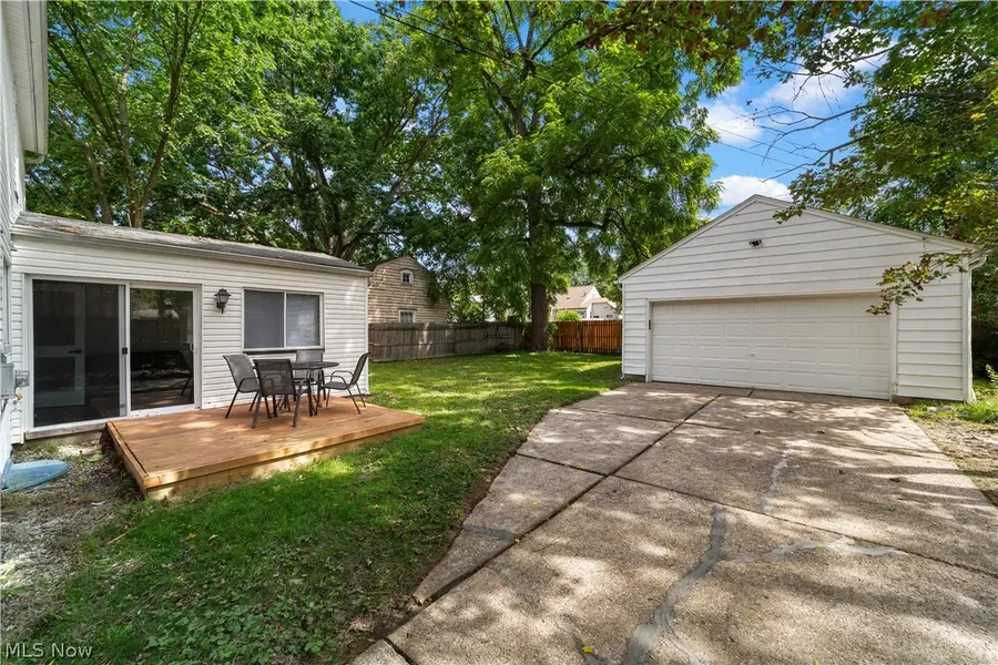 751 Roslyn Avenue, Akron, OH 44320 - #3