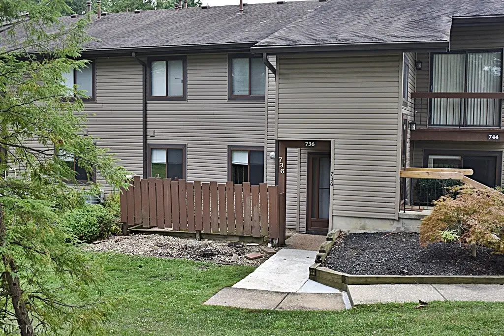 736 Kirkwall Drive #40 A, Copley, OH 44321 - #1